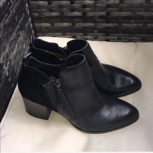 ▪️Donald Pliner▪️Edyn Ankle Boots EUC